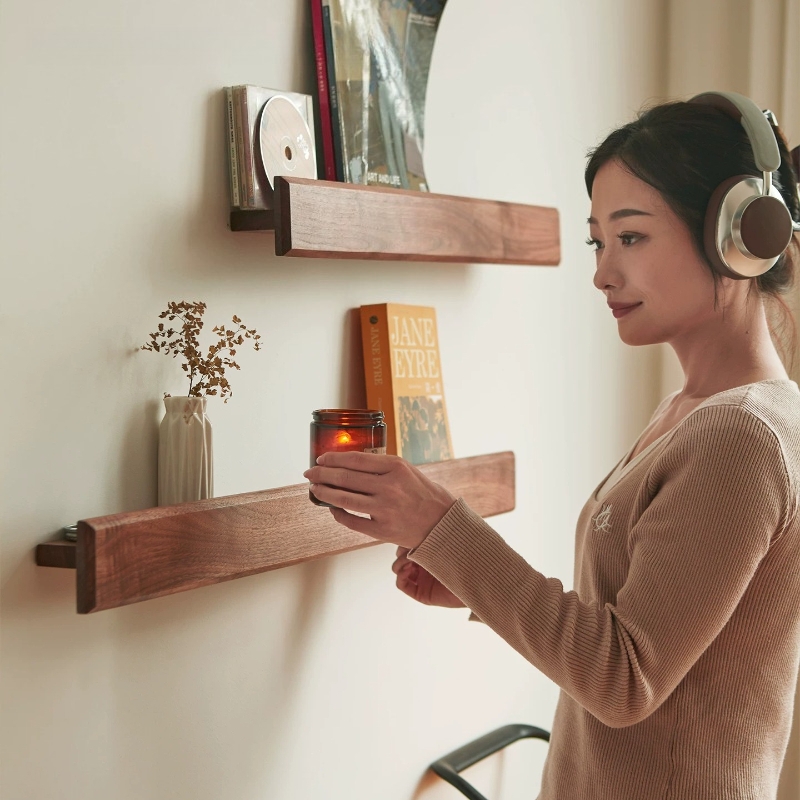 ชั้นวางของติดผนังไม้จริงวอลนัท - Home Decor Magazine บทวิจารณ์และราคา